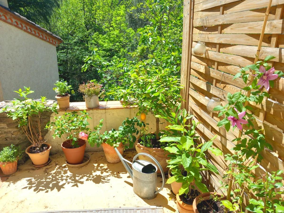 Maison Do Mi Sol Reynes Экстерьер фото